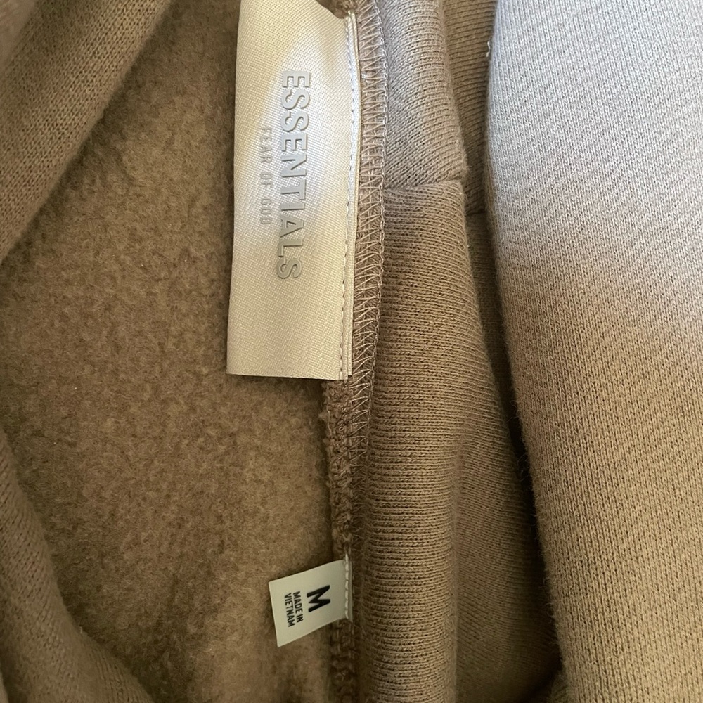 Essentials Fear Of God.